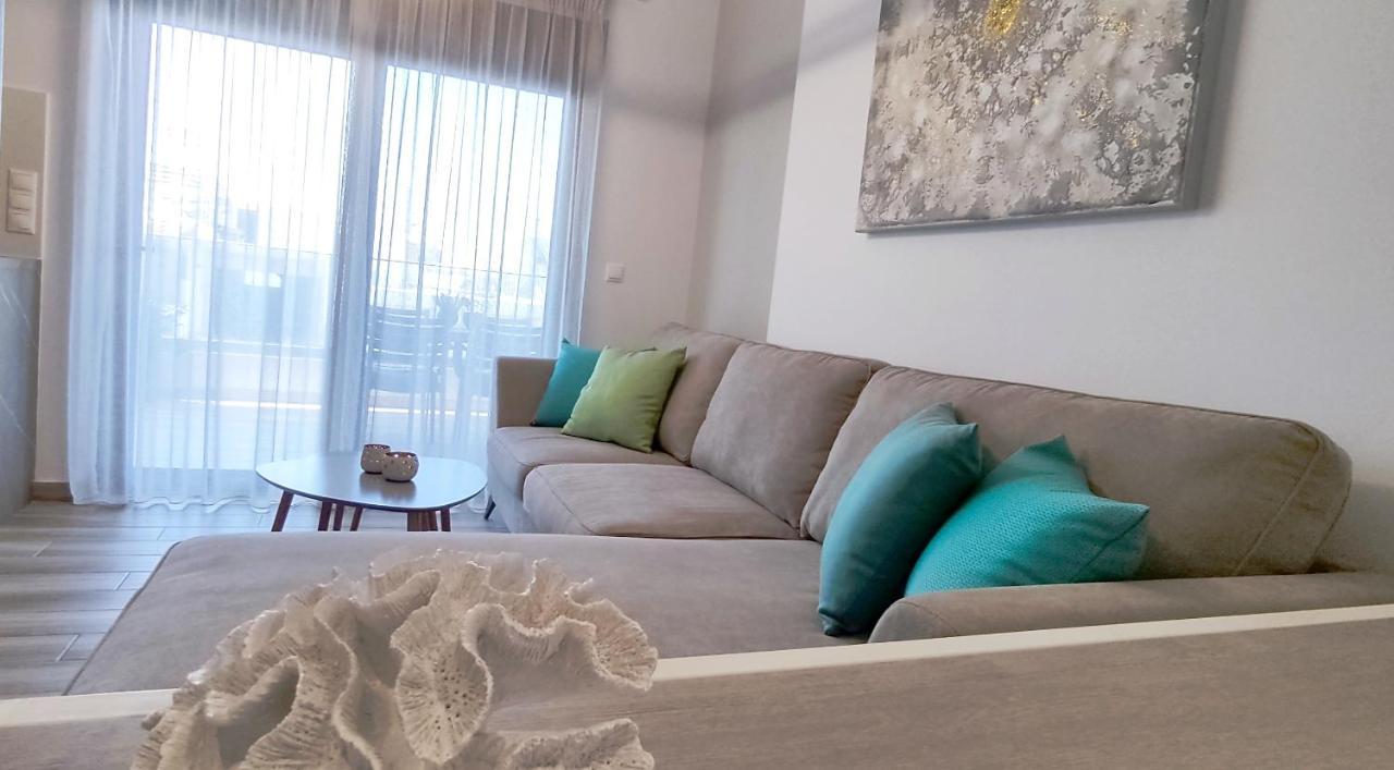 Aquadia Beach Apartment Chania  Bagian luar foto